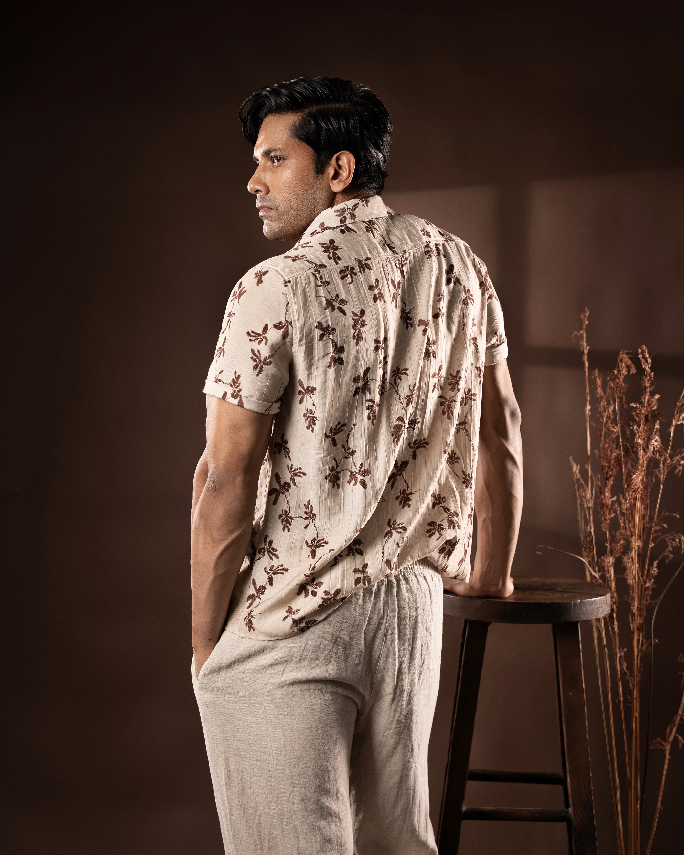 Floral detail short sleeve shirt